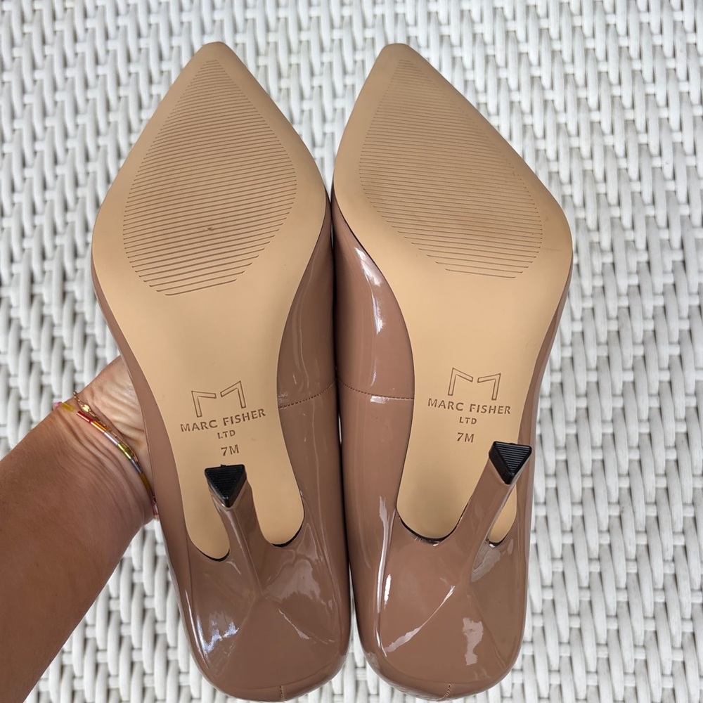 Marc Fisher Everly Patent Pointed Toe Pumps - Picture 4 of 6